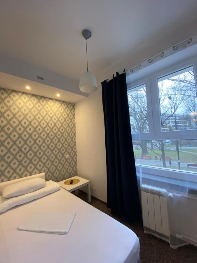 Pastel Guest Rooms Warszawa Exteriör bild
