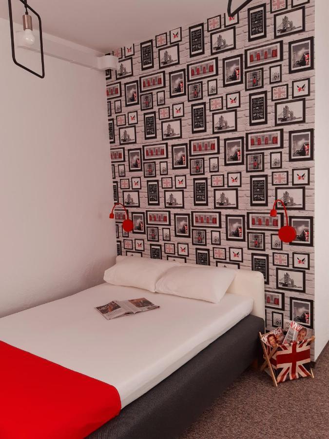 Pastel Guest Rooms Warszawa Exteriör bild